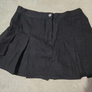 Black Pleated Mini Skort